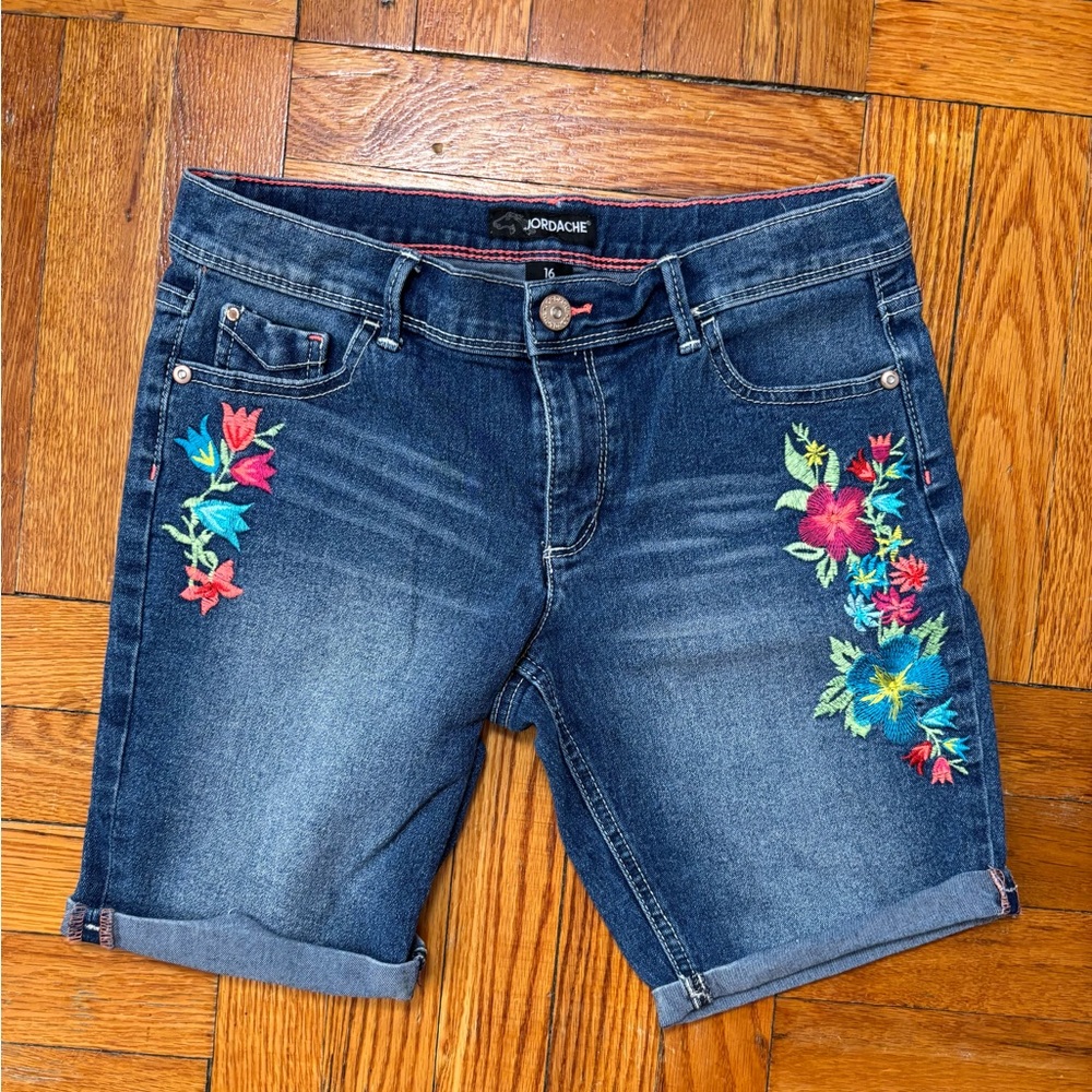 Jordache Girls' Floral‎ Embroidered Stretch Jean Shorts Size 16